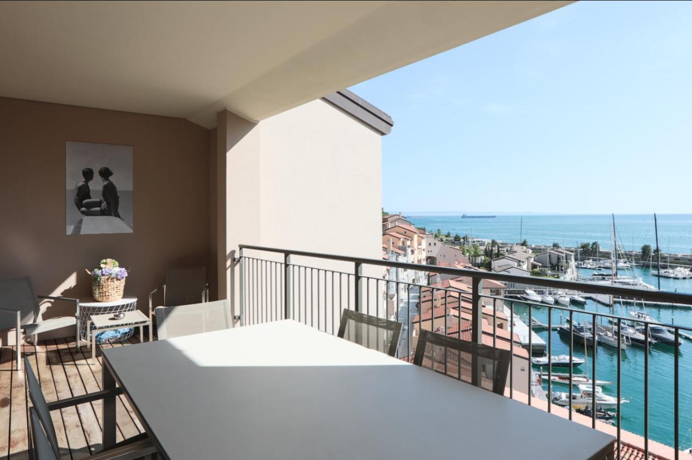 Portopiccolo Avolare Apartments In Borgo - Beach Included Sistiana Room photo