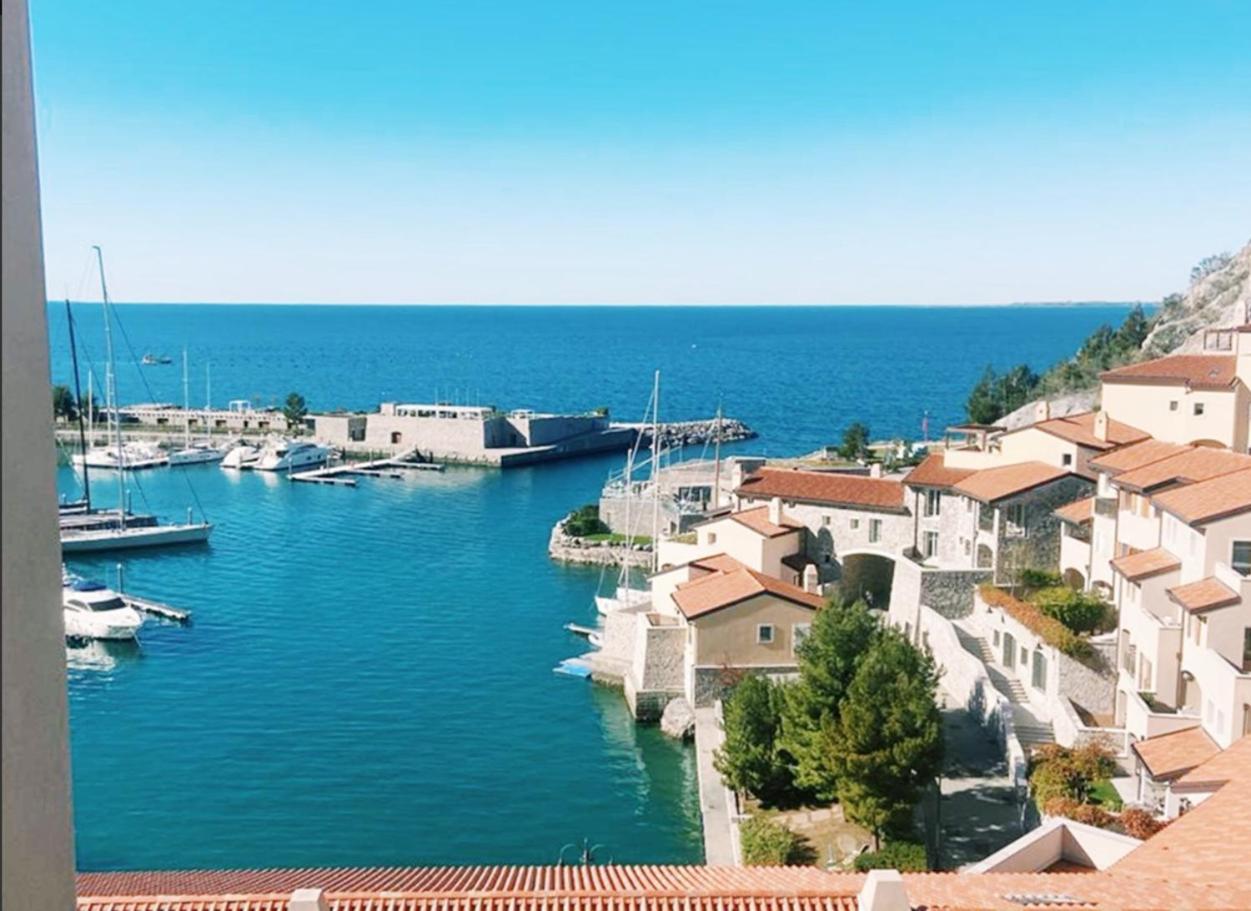 Portopiccolo Avolare Apartments In Borgo - Beach Included Sistiana Exterior photo
